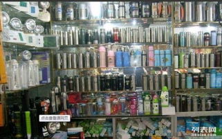 小商品批發(fā)零售與廚具衛(wèi)具及日用雜品零售的市場(chǎng)洞察與經(jīng)營策略